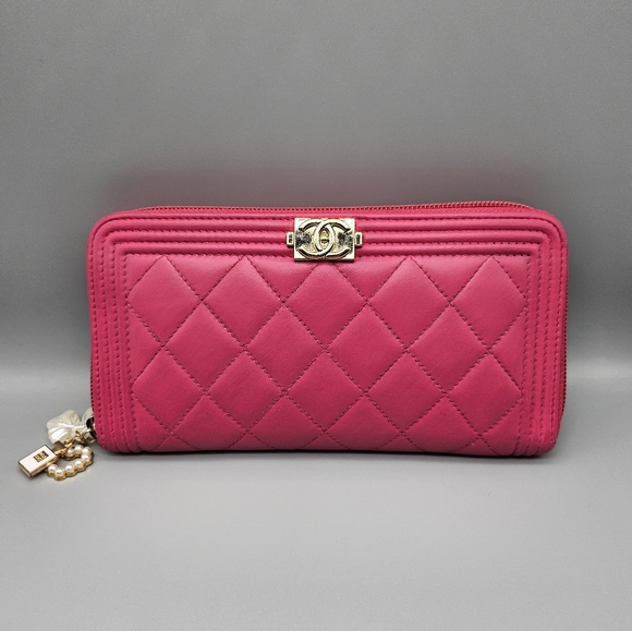 CHANEL Handbags - 🌺CHANEL Boy Authentic Zip-Around Wallet🌺